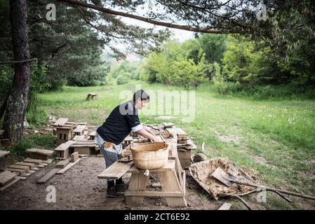 Porträt eines Ziegelmanners in Viscri, Siebenbürgen, Rumänien Stockfoto