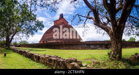 Jetvanarama Dagoba auf die Heilige Stadt Anuradhapura, kulturelle Dreieck, Sri Lanka, Asien Stockfoto