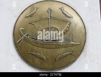 Bronze Trireme Schild, Athen Griechenland Stockfoto