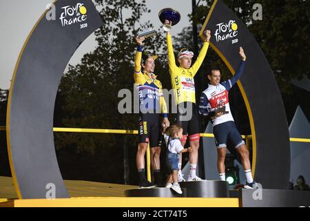 Podestfinale Primoz Roglic vom Team Jumbo - Visma, 2. Platz, Tadej Pogacar vom UAE Team Emirates, Sieger, Richie Porte of Trek - Segafredo, 3. Platz d Stockfoto