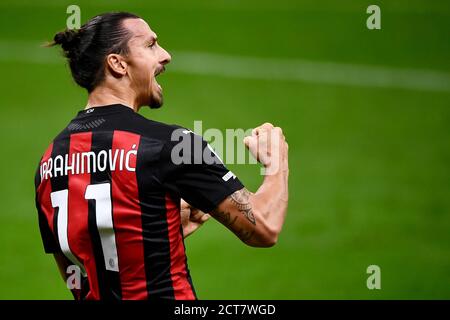 Mailand, Italien. September 2020. MAILAND, ITALIEN - 21. September 2020: Zlatan Ibrahimovic vom AC Mailand feiert nach einem Tor während der Serie A Fußballspiel zwischen AC Mailand und Bologna FC. (Foto von Nicolò Campo/Sipa USA) Quelle: SIPA USA/Alamy Live News Stockfoto