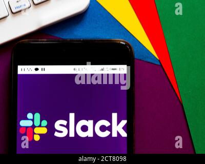 Ukraine. September 2020. In dieser Abbildung wird ein Slack-Logo auf einem Smartphone angezeigt. Kredit: Igor Golovniov/SOPA Images/ZUMA Wire/Alamy Live Nachrichten Stockfoto