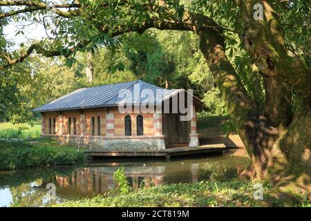 Park Teich und cavana Bootshaus, Villa Parco Bolasco, Historischer Park, Castelfranco Veneto Stockfoto