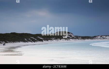 Wunderschöne und natürliche Einsamkeit von Lucky Bay in Cape Le Grande National Park an der Südküste von Western Australia Stockfoto