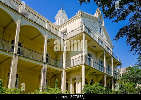 Das Lucey Administration Center ist im Spring Hill College, 22. August 2020, in Mobile, Alabama, abgebildet. Das Gebäude wurde 1869 erbaut. Stockfoto