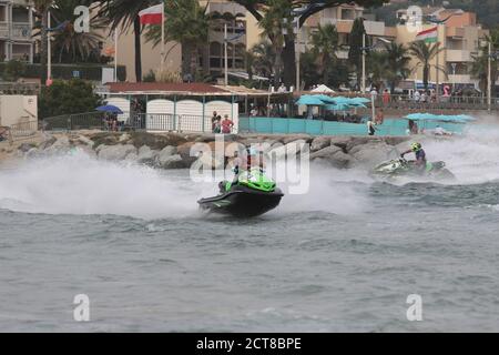 2020 R1 - Championnat de France Vitesse - Cavalaire-sur-Mer, Frankreich - CAVALEAU JET 2020 -19. September 2020 - Unfall - FFM Stockfoto