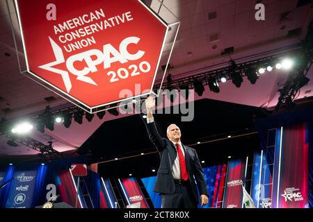 NATIONAL HARBOUR, MD, USA - 27. Februar 2020 - US-Vizepräsident Mike Pence hält am Donnerstag vor der Konferenz der Konservativen Politischen Aktion, Stockfoto