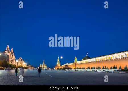 Russland, Moskau, Blick zum Roten Platz bei Nacht Stockfoto