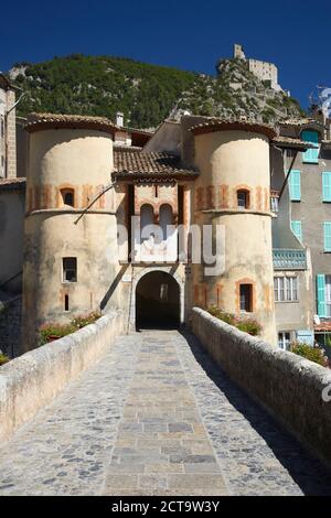 Frankreich, Alpes-de-Haute-Provence, Porte Royale in Entrevaux Stockfoto