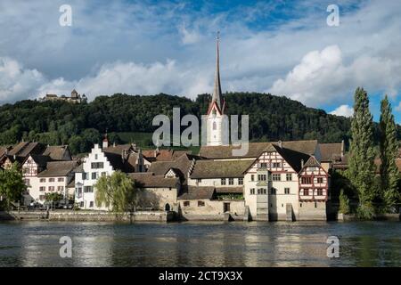 Schweiz, Kanton Schaffhausen, alte Städtchen Stein am Rhein Stockfoto