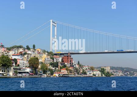 Türkei, Istanbul, Fatih Sultan Mehmet-Brücke Stockfoto
