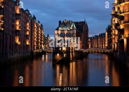 Deutschland, Hamburg, Blick auf Wasserburg Stockfoto