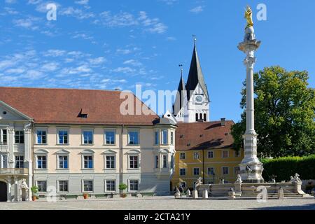 Deutschland, Bayern, Oberbayern, Eichstätt, Marias Brunnen von Mauritio Pedetti und fürstbischöflichen Residenz Stockfoto