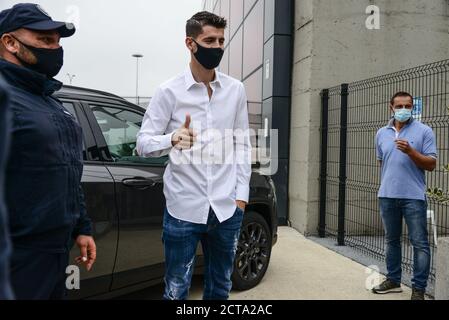 Turin, Italien. September 2020. Alvaro Morata kommt im Allianz Stadion zu einem Arztbesuch in Turin an. (Foto von Alberto Gandolfo/Pacific Press) Quelle: Pacific Press Media Production Corp./Alamy Live News Stockfoto