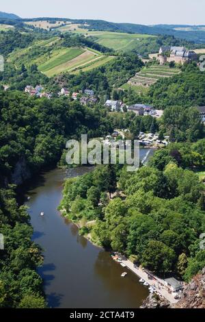 Deutschland, Rheinland-Pfalz, Bad Münster bin Stein-Ebernburg, Ebernburg Nahe Fluss Stockfoto