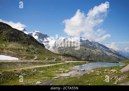 Schweiz, Urner Alpen, Sustenpass und See Steinsee Stockfoto