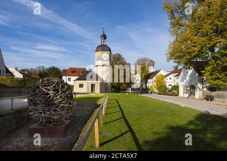 Deutschland, Bayern, Burghausen, Uhrturm und Brunnenhaus Burghausen Burg Stockfoto