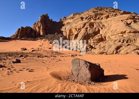 Algerien, Sahara, Tassili n ' Ajjer National Park, Felsformationen am Tiseteka Stockfoto