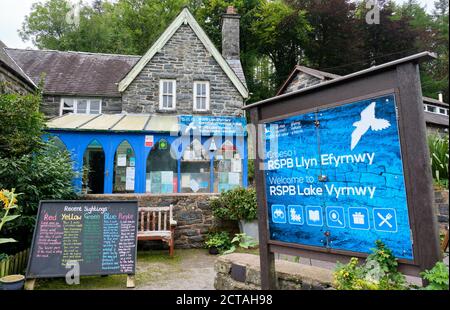 RSPB Visitor Center und Shop am Lake Vyrnwy, Powys, Wales Stockfoto
