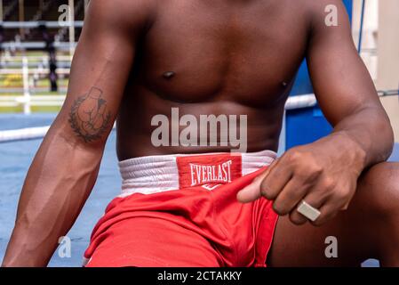 4. September 2019: Detail des Körpers eines Boxers im Ring. Havanna Kuba Stockfoto
