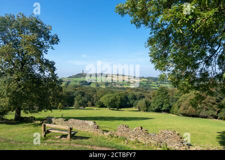 Landschaftlich schöner Blick auf Castle Hill von Farnley Tyas, Huddersfield, West Yorkshire, England, Großbritannien Stockfoto