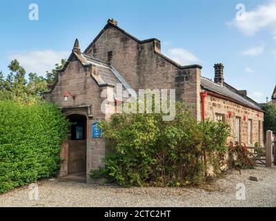 St. Helens Kirche eine ehemalige Tischlerei in eine umgewandelt Kapelle im Jahre 1860 in Little Ribston North Yorkshire England Stockfoto