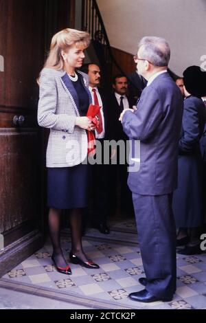 Königin Nour von Jordanien offizieller Besuch in Lyon, Frankreich, 1989 Stockfoto