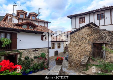 Potes, ein Dorf im Nationalpark Picos de Europa.Kantabrien. Spanien Stockfoto