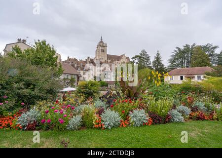 Dole, Frankreich - 08 31 2020: Blick auf den Gerberkanal Stockfoto