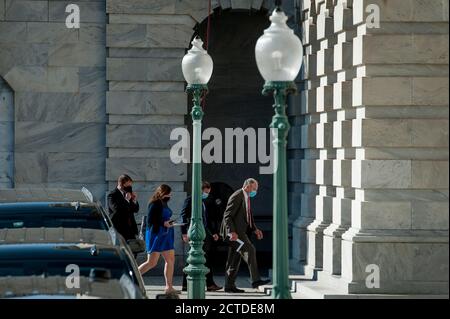 Washington, Vereinigte Staaten Von Amerika. September 2020. Der US-Senator Chuck Grassley (Republikaner von Iowa) kommt am Dienstag, den 22. September 2020, im US-Kapitol in Washington, DC an. Quelle: Rod Lampey/CNP Credit: dpa/Alamy Live News Stockfoto
