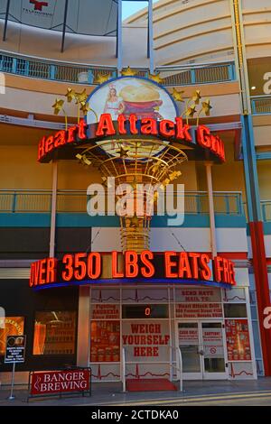 Heart Attack Grill im Fremont East District an der Fremont Street in der Innenstadt von Las Vegas, Nevada, USA. Stockfoto