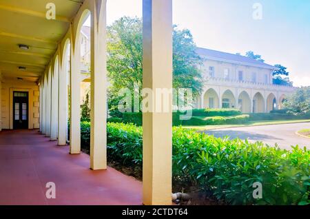 Das Lucey Administration Center ist im Spring Hill College, 22. August 2020, in Mobile, Alabama, abgebildet. Das Gebäude wurde 1869 erbaut. Stockfoto