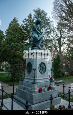 Denkmal für Wolfgang Amadeus Mozart (27. Januar 1756 – 5. Dezember 1791), Wiener Zentralfriedhof, Wien, Österreich Stockfoto