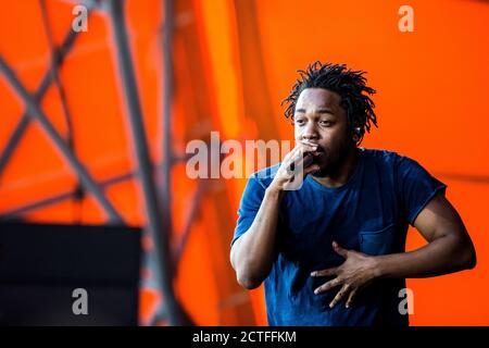 Roskilde, Dänemark. Juli 2015. Kendrick Lamar, der amerikanische Rapper und Texter, spielt ein Live-Konzert auf der Orange Stage beim dänischen Musikfestival Roskilde Festival 2015. (Foto: Gonzales Photo - Lasse Lagoni). Stockfoto