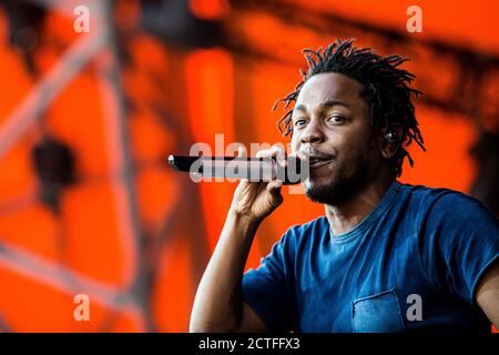 Roskilde, Dänemark. Juli 2015. Kendrick Lamar, der amerikanische Rapper und Texter, spielt ein Live-Konzert auf der Orange Stage beim dänischen Musikfestival Roskilde Festival 2015. (Foto: Gonzales Photo - Lasse Lagoni). Stockfoto