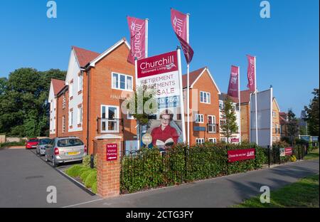 Hale Lodge, neue Wohnungen / Wohnungen zum Verkauf von Churchill Ruhestand leben in Fitzalan Road, Littlehampton, West Sussex, England, Großbritannien. Stockfoto