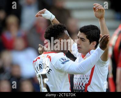 Daniel Sturridge feiert sein Ziel mit Luis Suarez AFC Bournemouth gegen Liverpool FA CUP Runde 4 Copyright Picture : Mark Pain / ALAMY Stockfoto