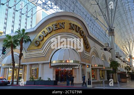 Das Golden Nugget Hotel and Casino in der Fremont Street Experience in der Innenstadt von Las Vegas, Nevada, USA. Stockfoto