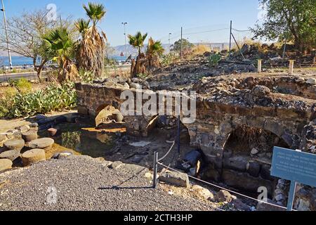 Ausgegraben Ruinen im Hamat Tverya Nationalpark ist eine alte archäologische Stätte und ein israelischer Nationalpark, am Ufer des Sees von Galiläa, Tibe Stockfoto