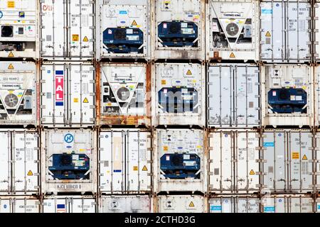 ROTTERDAM - Containerlager im Hafen Stockfoto