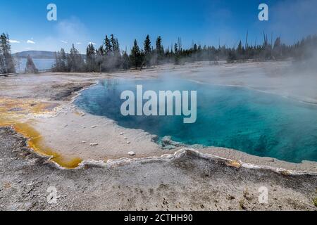 Black Pool, West Thumb Geyser Basin Area, Yellowstone National Park Stockfoto