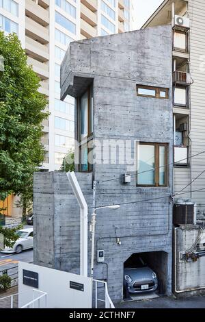 Das Tower House, Beton Einfamilienhaus entworfen von Takamitsu Azuma (1966); Jingumae, Tokio, Japan Stockfoto