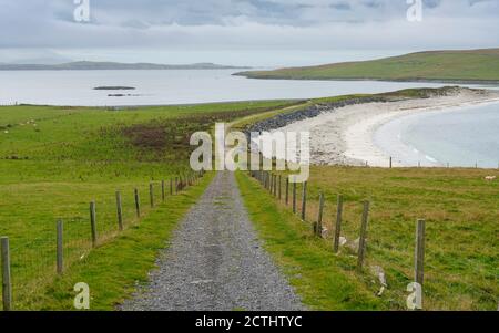 Weg zum Burra Minn Beach in Papil, West Burra Island, Shetland, Schottland, Großbritannien Stockfoto