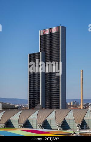 Frankfurt, Hessen, Deutschland: 'Westend Gate', ehemals Plaza Büro Center, ein Büroturm. Die Hälfte wird von den Marriott Hotels Frankfurt belegt. Stockfoto