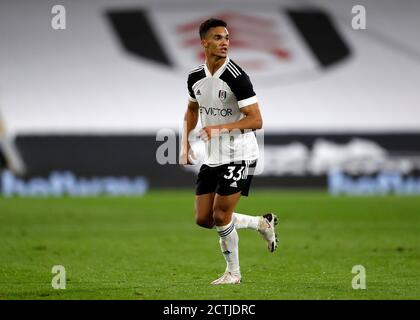 Craven Cottage, London, Großbritannien. September 2020. English Football League Cup, Carabao Cup Football, Fulham versus Sheffield Mittwoch; Antonee Robinson of Fulham Kredit: Action Plus Sports/Alamy Live News Stockfoto