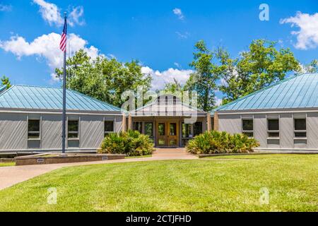 Eintritt zum Besucherzentrum in der Davis Bayou Gegend der Gulf Islands National Seashore in Ocean Springs, Mississippi Stockfoto