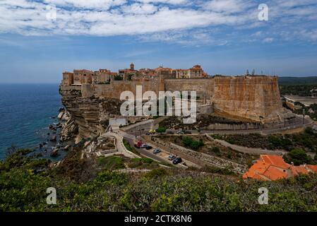 Frankreich, Corse-du-Sud, Bonifacio, Zitadelle von Clifftop Stadt Stockfoto