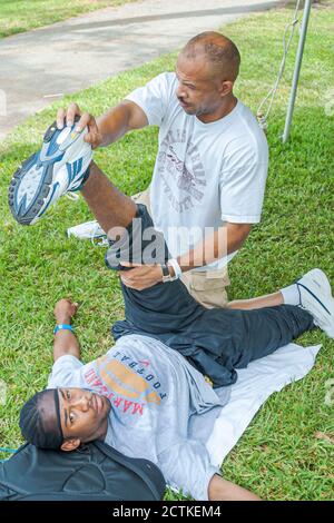 Miami Florida, Tropical Park, USA Track & Field National Junior Olympics, Studenten Wettkampfsport, Athleten Black African Africans T-Shirt Stockfoto