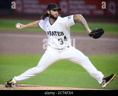 Pittsburgh, Usa. September 2020. Pittsburgh Pirates Startpitcher Trevor Williams (34) wirft im ersten Inning gegen die Chicago Cubs im PNC Park am Mittwoch, 23. September 2020 in Pittsburgh. Foto von Archie Carpenter/UPI Kredit: UPI/Alamy Live News Stockfoto