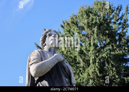 Rochester, New York, USA. September 2020. Jenseitige, Angelic Bilder vom Mount Hope Cemetery, einem historischen Begräbnisplatz in Rochester, NY, wo Fredrick Douglas und Susan B Anthony begraben sind. Quelle: Amy Katz/ZUMA Wire/Alamy Live News Stockfoto